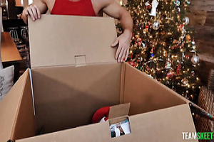 Incroyable compilation xxx avec des filles de Noël se faisant baiser assez fort